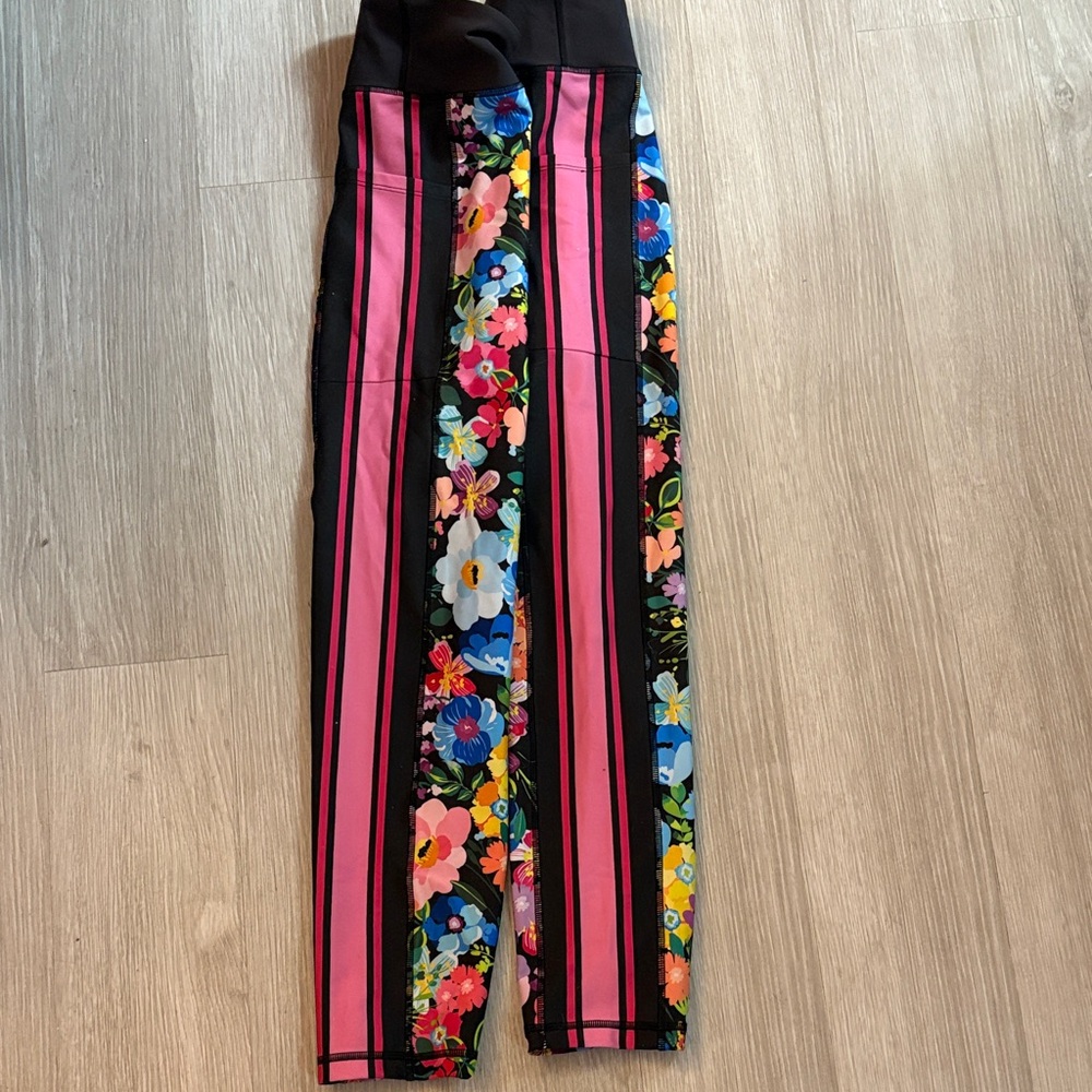Johnny Was Black Floral Leggings - Picture 2 of 3